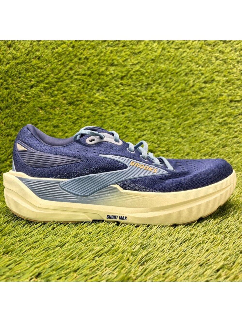 Brooks Ghost Max 3 Mens Size 8 Blue Athletic Running Walking Shoes Sneakers